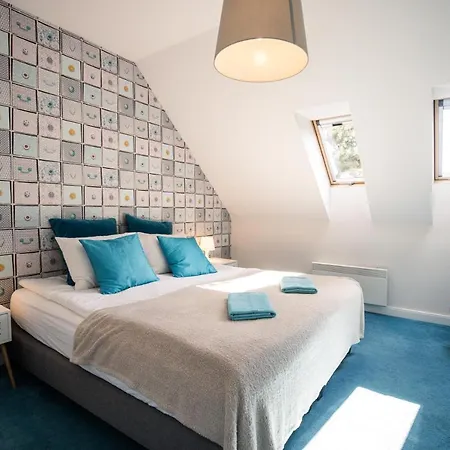 Manor House Inn,
