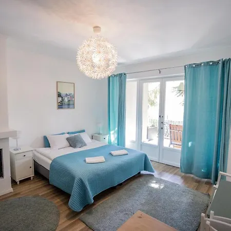 Manor House Inn, 3*