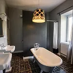Bed & Breakfast Manor House Inn, 3*