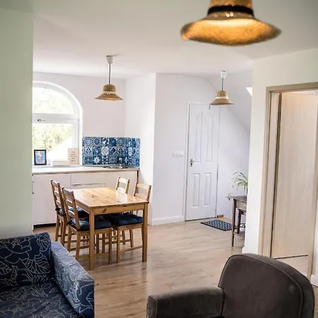 Manor House Inn, 3*