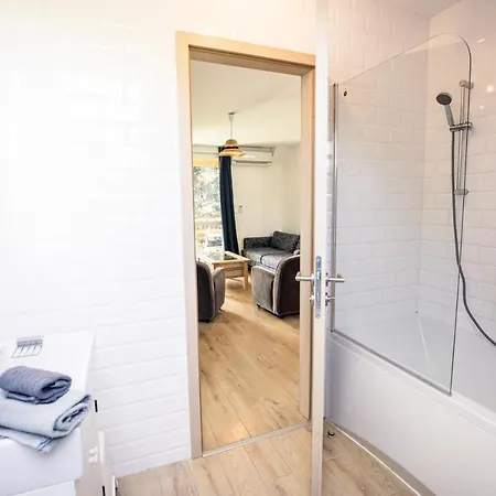 Couette-café Manor House Inn, 3*