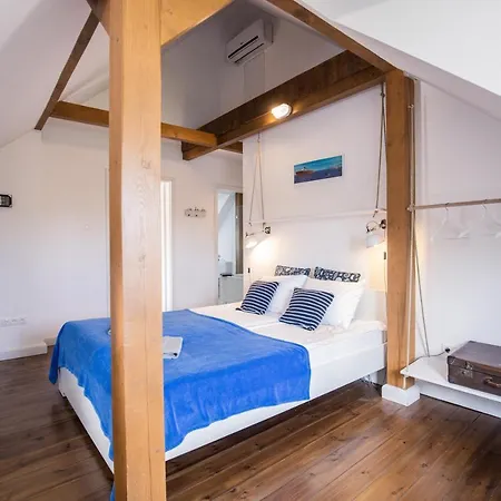 Frühstückspension Manor House Inn, 3*